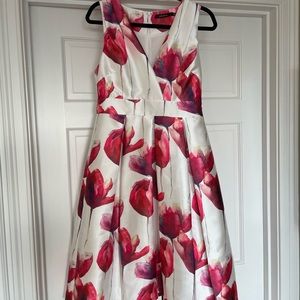 Ark & Co red &white floral dress, Sz M